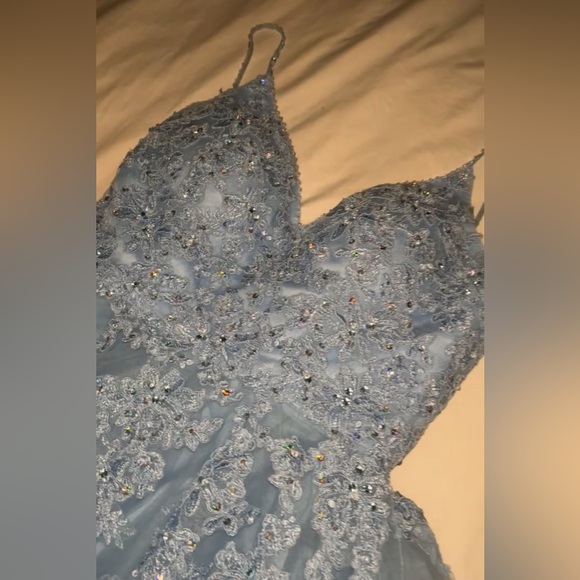 MORILEE BLUE FLORAL TULLE DRESS (4) - Picture 5 of 6